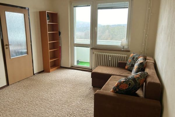 Prenájom bytu 1-izbový 32 m², Štouračova, Brno Prenájom bytu 1-izbový 32 m², Štouračova, Brno