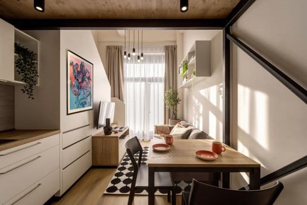 Prenájom bytu 1-izbový 33 m², Poděbradská, Praha Prenájom bytu 1-izbový 33 m², Poděbradská, Praha