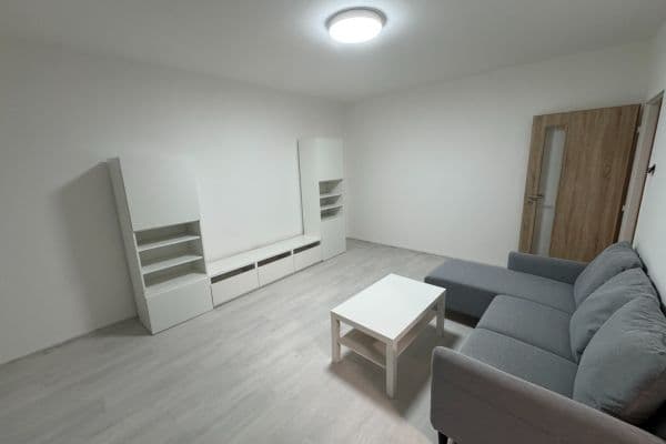 Prenájom bytu 2-izbový 56 m², náměstí Družby, Ostrava Prenájom bytu 2-izbový 56 m², náměstí Družby, Ostrava