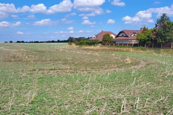 Predaj pozemku 1.500 m², K Dubečku, Praha Predaj pozemku 1.500 m², K Dubečku, Praha