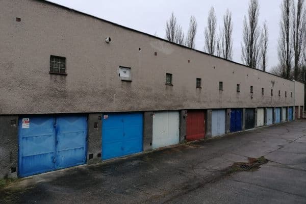 Prenájom garáže 15 m², Pavlovova, Ostrava Prenájom garáže 15 m², Pavlovova, Ostrava