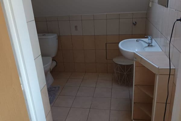 Prenájom bytu 2-izbový 60 m², Stankovského, Čelákovice Prenájom bytu 2-izbový 60 m², Stankovského, Čelákovice