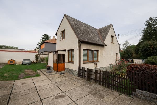 Predaj domu 183 m², pozemek 1.059 m², Na Křížku, Měšice Predaj domu 183 m², pozemek 1.059 m², Na Křížku, Měšice