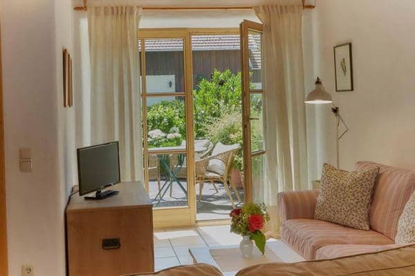 Prenájom bytu 3-izbový 70 m², Windach, Bavorsko Prenájom bytu 3-izbový 70 m², Windach, Bavorsko