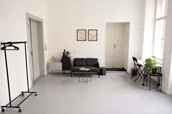 Prenájom nebytového priestoru 28 m², Holečkova, Praha Prenájom nebytového priestoru 28 m², Holečkova, Praha