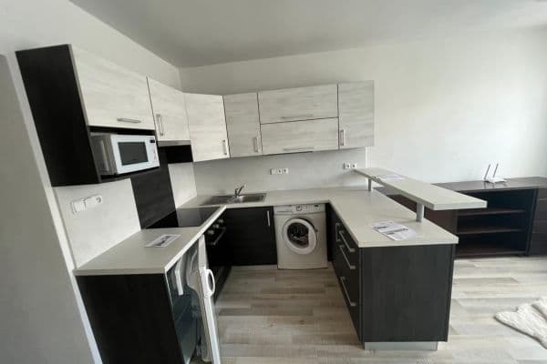 Prenájom bytu 2-izbový 35 m², Mlýnská, Jihlava, Kraj Vysočina Prenájom bytu 2-izbový 35 m², Mlýnská, Jihlava, Kraj Vysočina