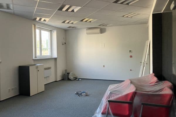 Prenájom bytu 2-izbový 100 m², K Náklí, Týnec nad Sázavou Prenájom bytu 2-izbový 100 m², K Náklí, Týnec nad Sázavou