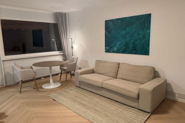 Prenájom bytu 1-izbový 36 m², Berlin, Berlín Prenájom bytu 1-izbový 36 m², Berlin, Berlín