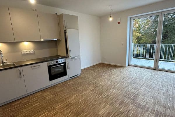 Prenájom bytu 3-izbový 68 m², Hamburg Prenájom bytu 3-izbový 68 m², Hamburg