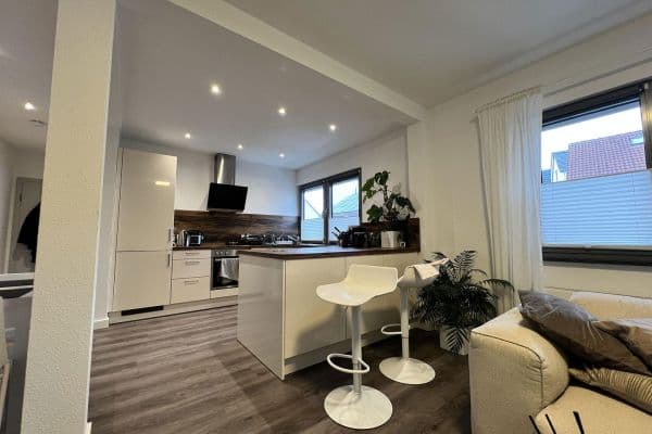 Prenájom bytu 1-izbový 53 m², Wetter Prenájom bytu 1-izbový 53 m², Wetter