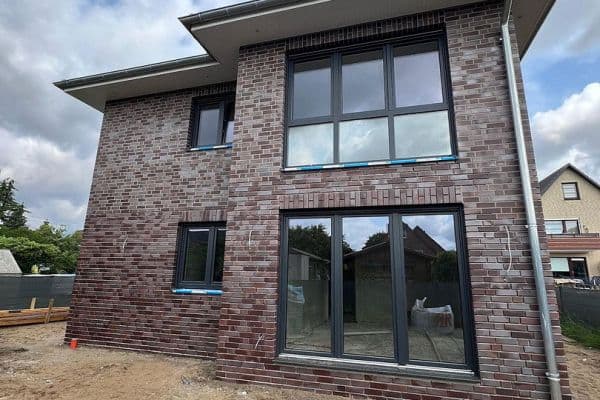 Prenájom bytu 3-izbový 76 m², Oststeinbek Prenájom bytu 3-izbový 76 m², Oststeinbek