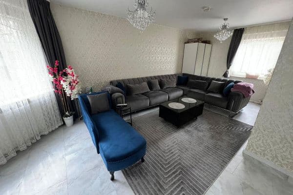 Predaj bytu 4-izbový 110 m², Toni-Sender Straße, Frankfurt am Main Predaj bytu 4-izbový 110 m², Toni-Sender Straße, Frankfurt am Main