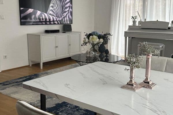 Prenájom bytu 2-izbový 64 m², München, Bavorsko Prenájom bytu 2-izbový 64 m², München, Bavorsko