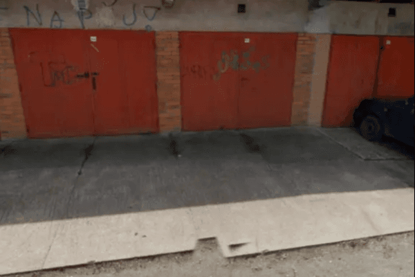 Prenájom garáže 18 m², Růmy, Zlín, Zlínský kraj Prenájom garáže 18 m², Růmy, Zlín, Zlínský kraj