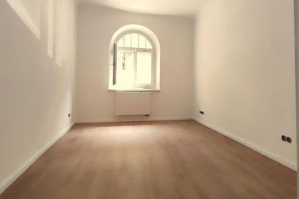 Prenájom bytu 2-izbový 54 m², Schwabenstraße, Nürnberg, Bavorsko Prenájom bytu 2-izbový 54 m², Schwabenstraße, Nürnberg, Bavorsko