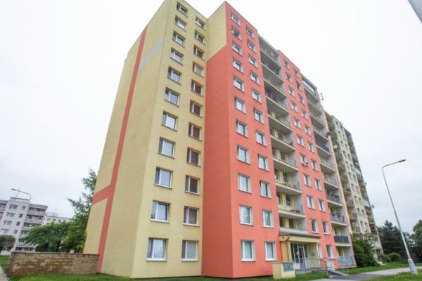 Prenájom bytu 2-izbový 45 m², Mládežnická, Kladno Prenájom bytu 2-izbový 45 m², Mládežnická, Kladno