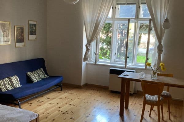 Prenájom bytu 2-izbový 50 m², Na Folimance, Praha Prenájom bytu 2-izbový 50 m², Na Folimance, Praha