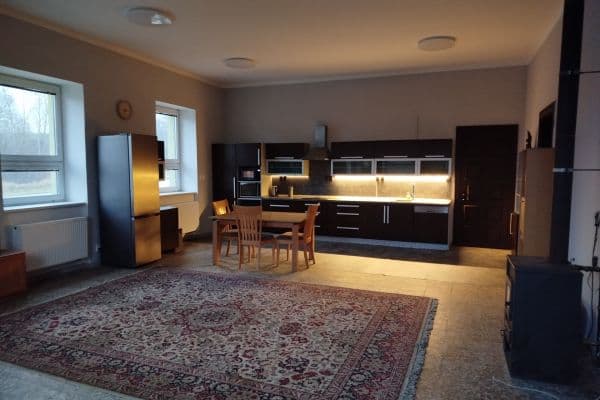 Prenájom domu 112 m², pozemek 400 m², Uhřice Prenájom domu 112 m², pozemek 400 m², Uhřice