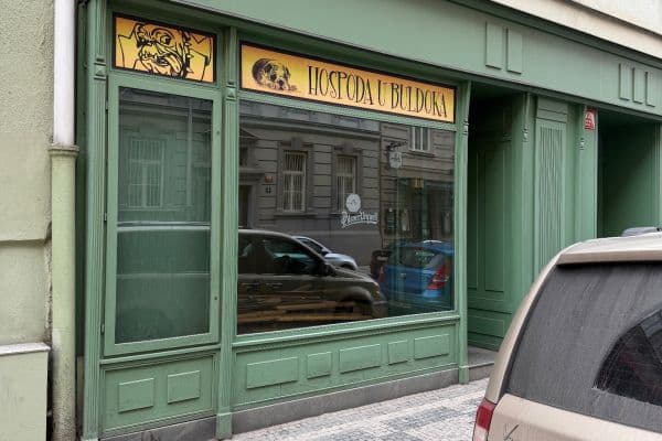 Prenájom nebytového priestoru 26 m², Preslova, Praha Prenájom nebytového priestoru 26 m², Preslova, Praha