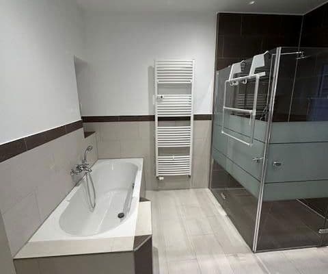 Prenájom bytu 2-izbový 70 m², Forsthofstr. 1, Nürnberg Prenájom bytu 2-izbový 70 m², Forsthofstr. 1, Nürnberg