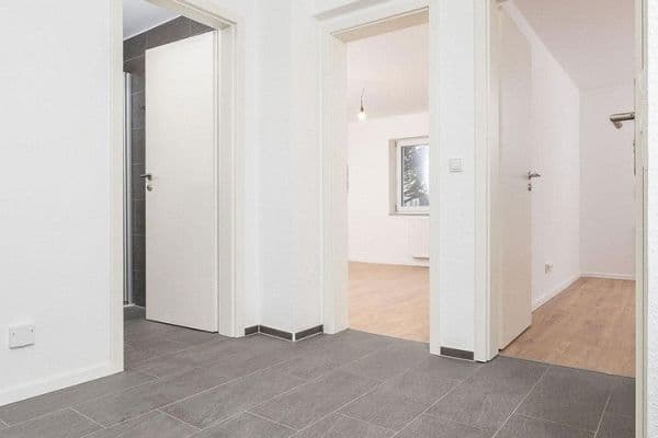 Prenájom bytu 2-izbový 36 m², Glatzer Straße, Köln, Severné Porýnie - Westfálsko Prenájom bytu 2-izbový 36 m², Glatzer Straße, Köln, Severné Porýnie - Westfálsko