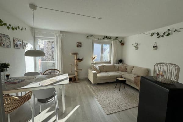 Prenájom bytu 2-izbový 61 m², Brandgasse 10, Stuttgart, Bádensko-Wurttembersko Prenájom bytu 2-izbový 61 m², Brandgasse 10, Stuttgart, Bádensko-Wurttembersko