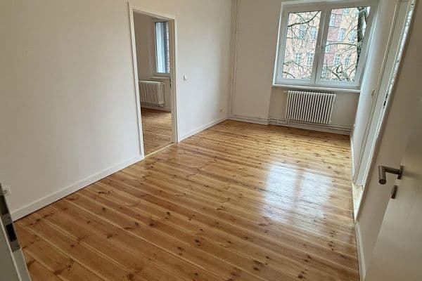 Prenájom bytu 5-izbový 105 m², Schlangenbader Straße, Berlin, Berlín Prenájom bytu 5-izbový 105 m², Schlangenbader Straße, Berlin, Berlín