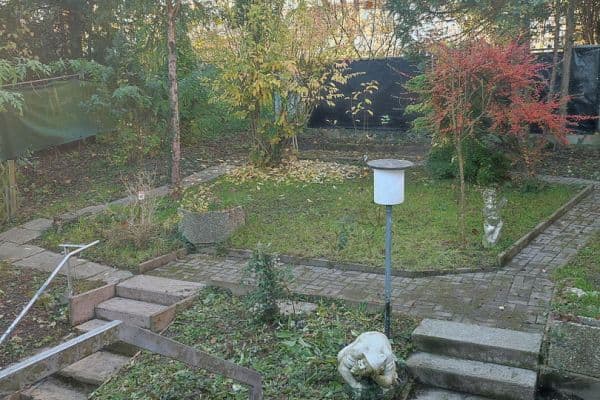 Prenájom bytu 2-izbový 80 m², Reutlingen, Bádensko-Wurttembersko Prenájom bytu 2-izbový 80 m², Reutlingen, Bádensko-Wurttembersko