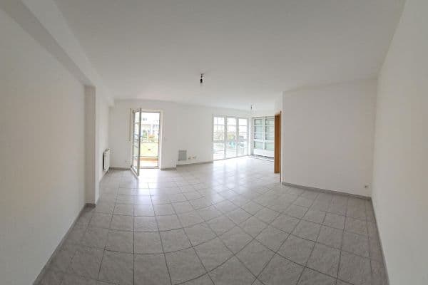 Prenájom bytu 3-izbový 83 m², Ferdinand Stuttmann Str. 6, Rüsselsheim Prenájom bytu 3-izbový 83 m², Ferdinand Stuttmann Str. 6, Rüsselsheim