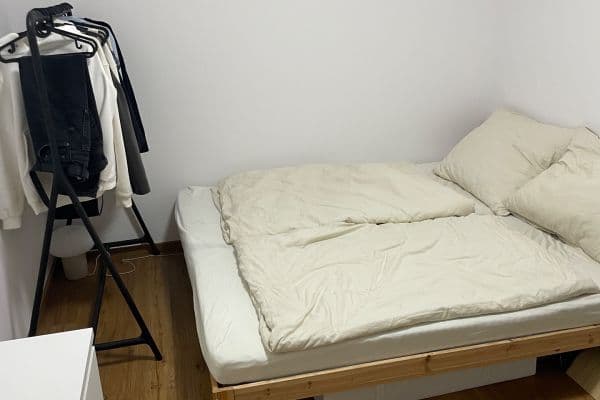 Prenájom bytu 1-izbový 21 m², Vycpálkova, Praha Prenájom bytu 1-izbový 21 m², Vycpálkova, Praha