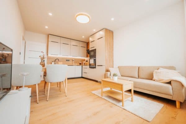 Predaj bytu 3-izbový 68 m², Skupova, Plzeň Predaj bytu 3-izbový 68 m², Skupova, Plzeň