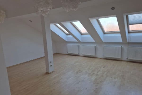 Predaj bytu 3-izbový 102 m², Columbusgasse 31, Wien, Viedeň Predaj bytu 3-izbový 102 m², Columbusgasse 31, Wien, Viedeň