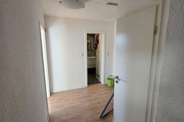 Prenájom bytu 2-izbový 47 m², Dillenburger Straße 38–40, Köln-Kalk, Severné Porýnie - Westfálsko Prenájom bytu 2-izbový 47 m², Dillenburger Straße 38–40, Köln-Kalk, Severné Porýnie - Westfálsko