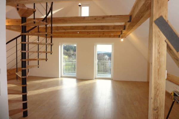 Prenájom bytu 3-izbový 107 m², Loßburg - Wittendorf Prenájom bytu 3-izbový 107 m², Loßburg - Wittendorf