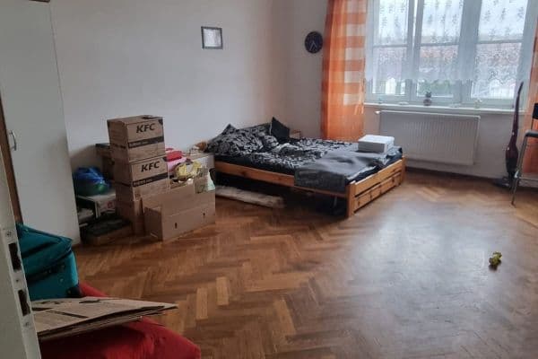 Prenájom bytu 1-izbový 23 m², Zelenečská, Praha Prenájom bytu 1-izbový 23 m², Zelenečská, Praha