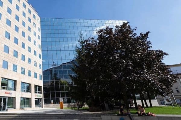 Prenájom nebytového priestoru 30 m², Rohanské nábřeží, Praha Prenájom nebytového priestoru 30 m², Rohanské nábřeží, Praha