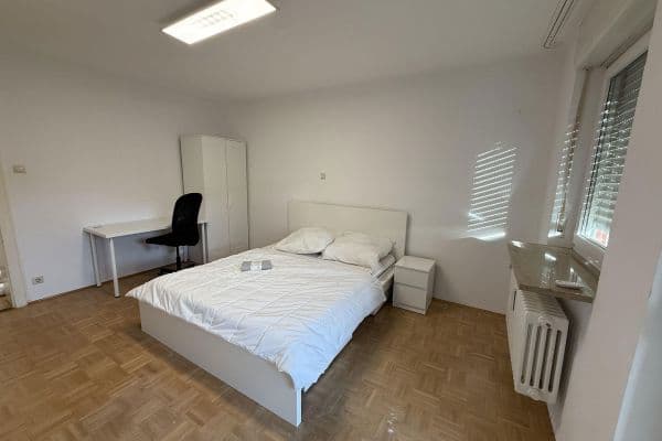 Prenájom bytu 1-izbový 15 m², Labenwolfstraße 7, Nürnberg, Bavorsko Prenájom bytu 1-izbový 15 m², Labenwolfstraße 7, Nürnberg, Bavorsko