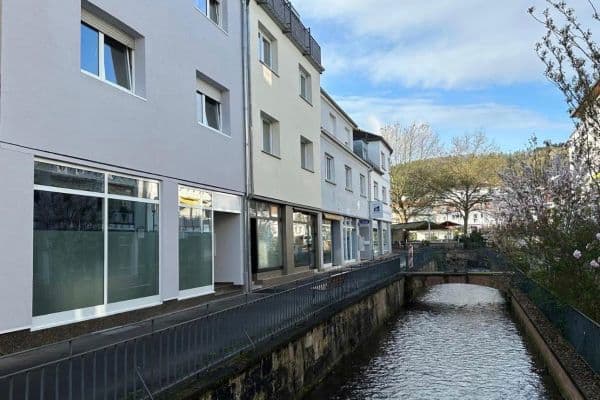 Prenájom kancelárie 75 m², Quellenring 19, Bad Orb Prenájom kancelárie 75 m², Quellenring 19, Bad Orb