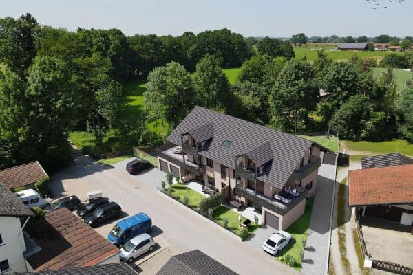 Predaj bytu 4-izbový 93 m², Holzstraße 4, Raubling, Bavorsko Predaj bytu 4-izbový 93 m², Holzstraße 4, Raubling, Bavorsko