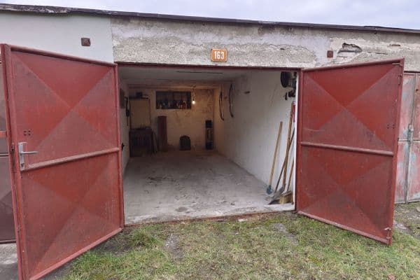 Prenájom garáže 20 m², Kladno Prenájom garáže 20 m², Kladno