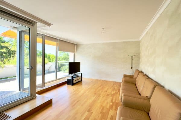 Predaj bytu 3-izbový 96 m², Pražská silnice, Karlovy Vary, Karlovarský kraj Predaj bytu 3-izbový 96 m², Pražská silnice, Karlovy Vary, Karlovarský kraj