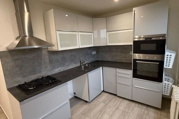 Predaj bytu 2-izbový 65 m², Pod Rozhlednou, Ústí nad Labem Predaj bytu 2-izbový 65 m², Pod Rozhlednou, Ústí nad Labem