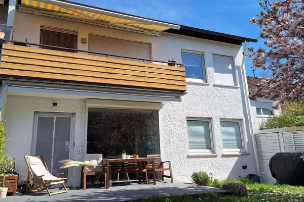 Predaj bytu 3-izbový 90 m², Ostfildern Predaj bytu 3-izbový 90 m², Ostfildern