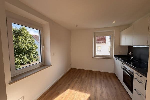 Prenájom bytu 2-izbový 50 m², Miltenbergstraße 18, Augsburg, Bavorsko Prenájom bytu 2-izbový 50 m², Miltenbergstraße 18, Augsburg, Bavorsko