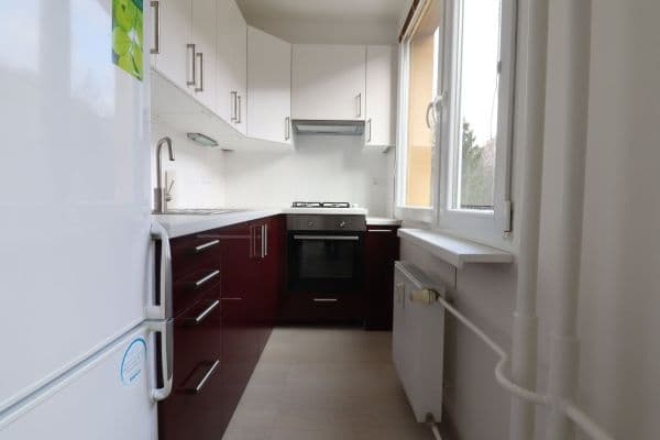 Prenájom bytu 1-izbový 27 m², Českolipská, Prenájom bytu 1-izbový 27 m², Českolipská,