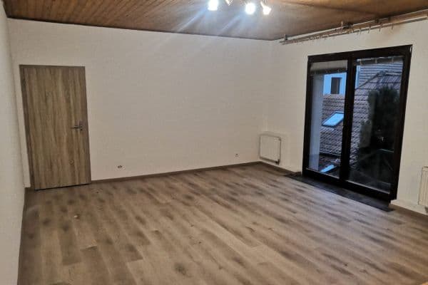 Prenájom bytu 2-izbový 79 m², Kozí, Brozany nad Ohří Prenájom bytu 2-izbový 79 m², Kozí, Brozany nad Ohří