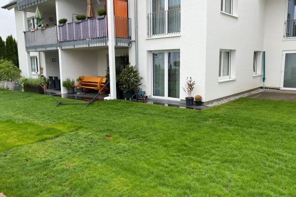 Prenájom bytu 3-izbový 86 m², Nufringen Prenájom bytu 3-izbový 86 m², Nufringen