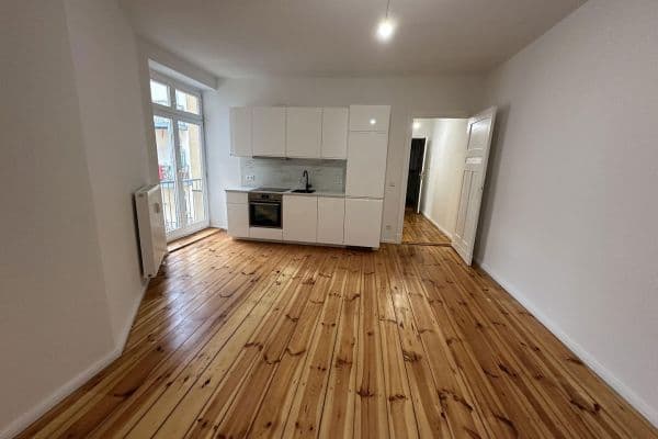 Prenájom bytu 2-izbový 45 m², Berlin, Berlín Prenájom bytu 2-izbový 45 m², Berlin, Berlín