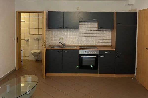 Prenájom bytu 1-izbový 27 m², Flörsheim am Main Prenájom bytu 1-izbový 27 m², Flörsheim am Main