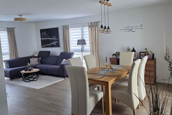 Prenájom bytu 3-izbový 88 m², Bischofsheim Prenájom bytu 3-izbový 88 m², Bischofsheim